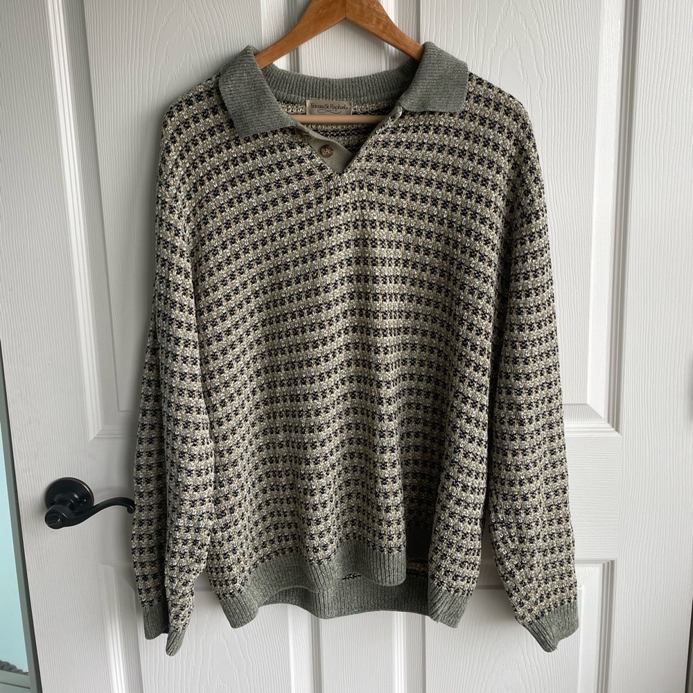 Vintage Grandpa Sweater with Buttons and Collar in Earthy Tones